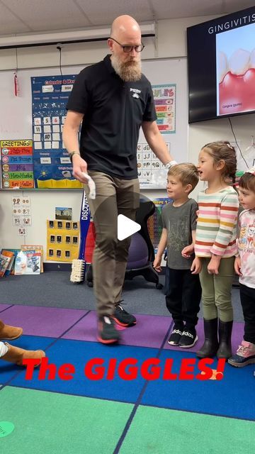 6.7M views · 470K likes | Discovery Dental on Instagram: "Pre-schoolers are pretty much the cutest! This is one of the activities our providers like to use to help children understand the benefits of flossing… It gets smiles and giggles every time!" Oral Hygiene Activities For Preschoolers, Dental Kids Activities, Dental Hygiene Activities For Preschool, Dental Education For Kids, Dental Games For Kids, Health And Hygiene Activities For Kids, Hygiene Activities For Preschool, Teeth Activities For Preschool, Dental Activities For Kids