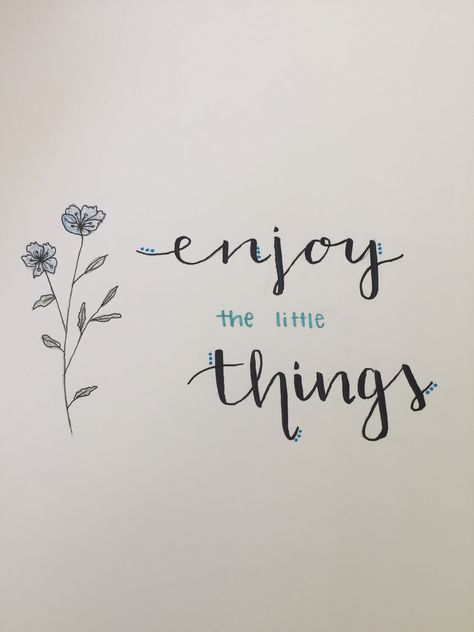 Caligraphie Quotes, Small Quotes In Calligraphy, Calligraphy Easy Quotes, Simple Easy Drawings With Quotes, Simple Caligraphy Art, Calligraphy Ideas Design Art Easy, Simple Doodles With Quotes, Easy Caligraphy Ideas, Handwritten Quotes On Paper