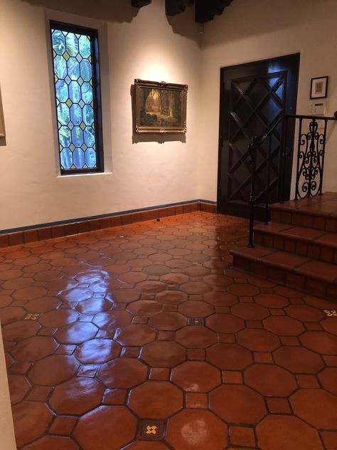 Terracota Tiles Interior, Mexican Style Flooring, Saltillo Tile Entryway, Saltillo Floor, Terracotta Diy, Spanish Style Decor, Rustic Home Ideas, Entryway Tile, Colorful Tile