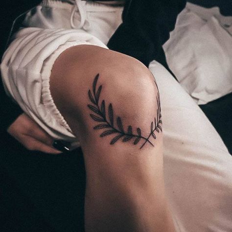 Knee Laurel Tattoo, Laurel Knee Tattoo, Wreath Knee Tattoo, Top Of Knee Tattoo, Laurel Tattoo, Perspective Tattoos, Laurel Wreath Tattoo, Mens Body Tattoos, Mandela Tattoo