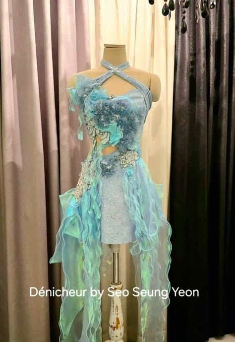 Recycled Costumes, Mermaid Board, Fashionista Clothes, Mermaid Fashion, Fantasy Clothing, Quinceanera Dresses, Anime Outfits, Fashion Stylist, Textile Design