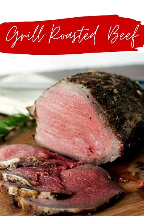 Grill-roasted beef is a classic beef sirloin roast, cooked to perfection on a charcoal or gas grill. A bit healthier and so much more delicious than oven-roasted beef. Grilled Roast Beef, Perfect Roast Beef, Prime Rib Dinner, Prime Rib Roast Recipe, Roast Beef Dinner, Roasted Beef, Cooking Roast Beef, Cooking Prime Rib, Sirloin Roast