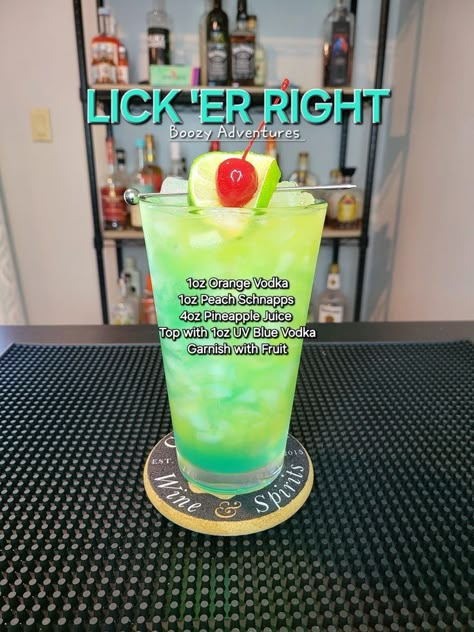 Unique Alcoholic Drinks, Shots Alcohol Recipes, Bartender Drinks Recipes, Fun Drinks Alcohol, Spicy Drinks, Orange Vodka, Bartender Drinks, Pretty Alcoholic Drinks, Summer Drinks Alcohol