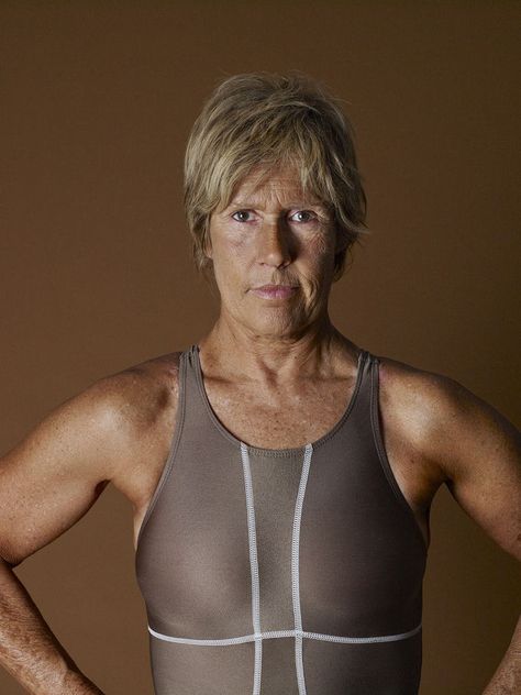 You might think that, at 65 years old, legendary swimmer Diana Nyad is ready to relax, settle down and enjoy her golden years. Think again. Diana Nyad, Shark Cage, In The Now, Keep Swimming, Yoga Poses For Beginners, Female Athletes, Inspirational People, Live In The Now, Lessons Learned