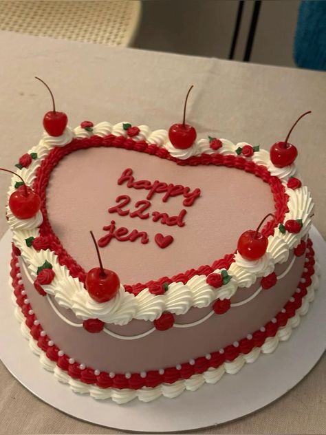 Cute Red Cake Aesthetic, La Nina Fresa Aesthetic, Red And White Heart Cake, Cherry Decorated Cake, Birthday Cake With Cherries, Simple Heart Cake, Birthday Cake Cherry, Cherry Birthday Cake, Pink Birthday Theme