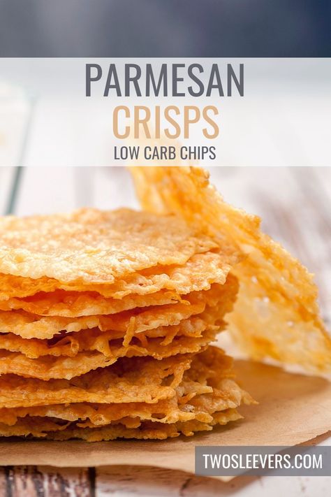 If you're a fan of the delectable combination of savory cheese and crispy, crunchy goodness, you're in for a treat! Learn how to make the easiest Parmesan Crisps right at home. You'll achieve that perfect balance between a cheesy exterior and a delicate, lacy texture while indulging in irresistible flavors. No Carb Chips, Parmesan Cheese Crisps, Parmesan Chips, Low Carb Chips, Breakfast Low Carb, Parmesan Crisps, Cheese Crisps, Keto Snack, Low Carb Diets