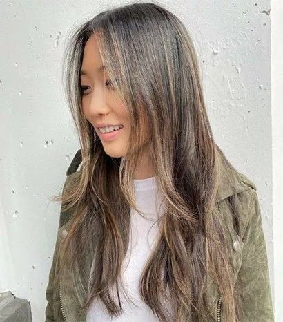 Highlights For Asians, Bronde Balayage Asian Hair, Asian Bronde Balayage, Blonde Highlights On Dark Hair Asian, Blonde Balayage On Dark Hair Asian, Asian Light Brown Hair, Asian Highlights Hair, Asian Highlights, Highlights On Dark Brown Hair