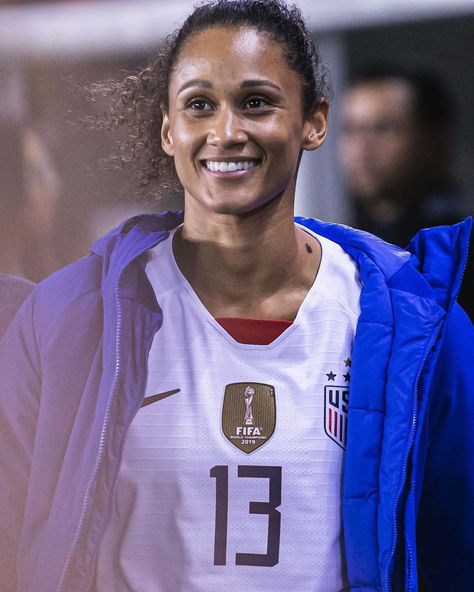 Lynn Williams Landon Donovan, Sydney Leroux, Lynn Williams, Uswnt Soccer, Best Jersey, Usa Soccer Women, Christian Pulisic, Women's Soccer, Womens Soccer