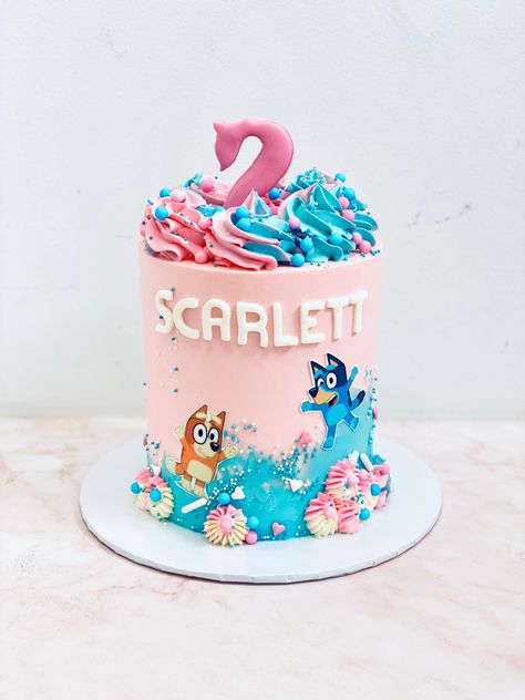 Bluey Cake Pink, Bluey Girls Birthday Cake, Pink Bluey Birthday Cake, Bluey Cake Ideas For A Girl, Bluey Cake Ideas, Bluey Birthday Cake, Fiesta Bluey, Chocolate Gluten Free, Toddler Birthday Cakes