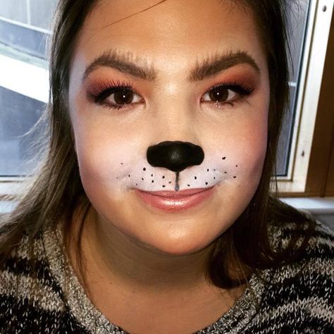 Beaver Noses Beaver Makeup Narnia, Mrs Beaver Narnia Costume, Otter Face Paint, The Lion The Witch And The Wardrobe Costumes, Beaver Face Paint, Animal Nose Makeup, Beaver Makeup, Otter Makeup, Narnia Makeup