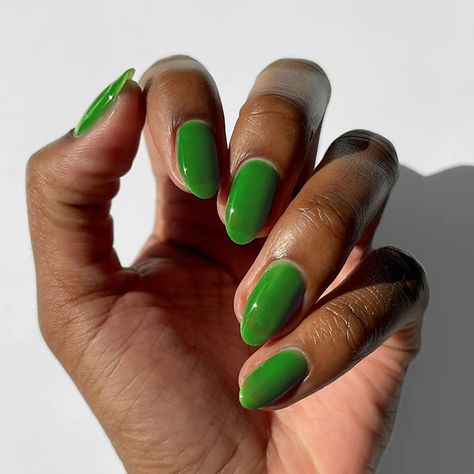 Green Nails Tan Skin, Apple Green Nails, Green Jelly Nail, Summer Green Nails, Normal Nails, Lime Nails, Jelly Nail Polish, Green Jelly, Jelly Nail