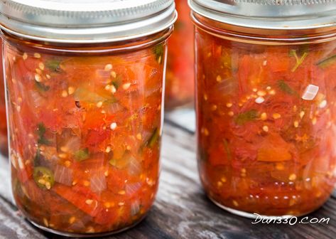 Salsa Recipe for Small Garden Batches - Four Kids and a Chicken Ball Zesty Salsa Recipe, Canned Salsa Recipe, Spicy Salsa Recipe, Canned Salsa, Zucchini Salsa, Canned Salsa Recipes, Salsa Canning Recipes, Best Salsa Recipe, Fresh Salsa Recipe