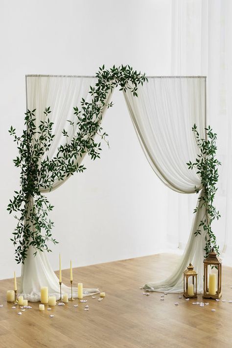 Home Wedding Backdrop Ideas, Simple Arches For Wedding, Wedding Arch With Curtains, Backdrop Rustic Wedding, Chiffon Wedding Decor, Vintage Backdrop Wedding, Wedding Backdrop Outside, Wedding Arch Curtains, Windows Wedding Decor