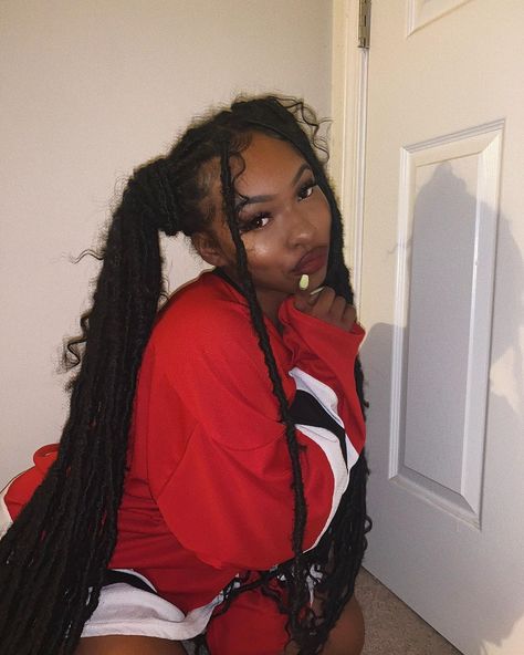 Faux Locs Hairstyles, African Hair Braiding Styles, Cute Braided Hairstyles, Goddess Locs, Pretty Braided Hairstyles, Casual Hairstyles, African Braids Hairstyles, Locs Hairstyles, Baddie Hairstyles