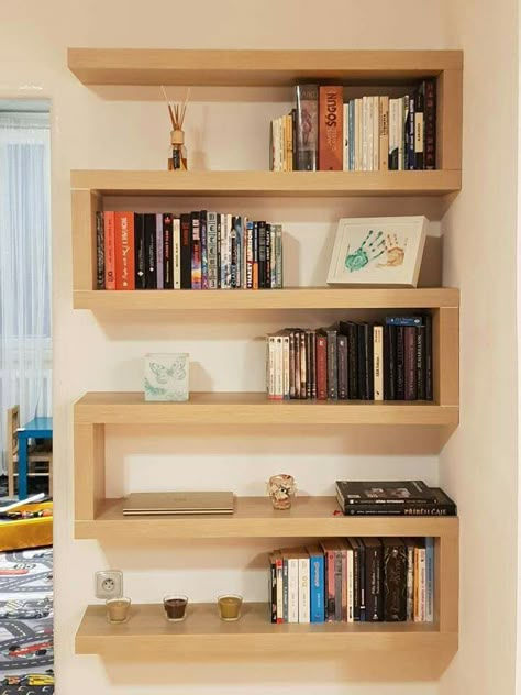 Wall Bookshelf Ideas, Bookshelves For Small Spaces, Unique Wall Shelves, Unique Bookshelves, Creative Bookshelves, Wall Mounted Bookshelves, Bookshelves In Living Room, Home Decor Shelves, Small Bookshelf