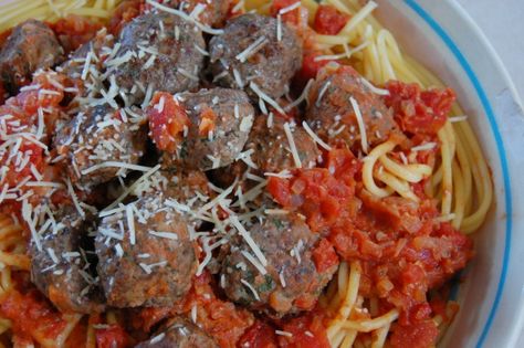 This recipe is truly a family recipe - one that my mom used to make. She once learned this from my Italian Nana, so rest assured: it's as authentic as it gets. Meatballs were a bonus on spaghetti nights, which sometimes only had tomato sauce with browned ground beef stirred in. We all preferred the meatballs and we still do.   Notes:  + Be gentle creating the vacuum seal, as the pressure will impact the shape of the meatballs. + The finishing step is optional. I tested half the meatballs str... Sous Vide Meatballs, Healthy Entrees, Italian Meats, Sous Vide Recipes, Sous Vide Cooking, Italian Meatballs, Italian Recipes Authentic, Family Recipe, Be Gentle