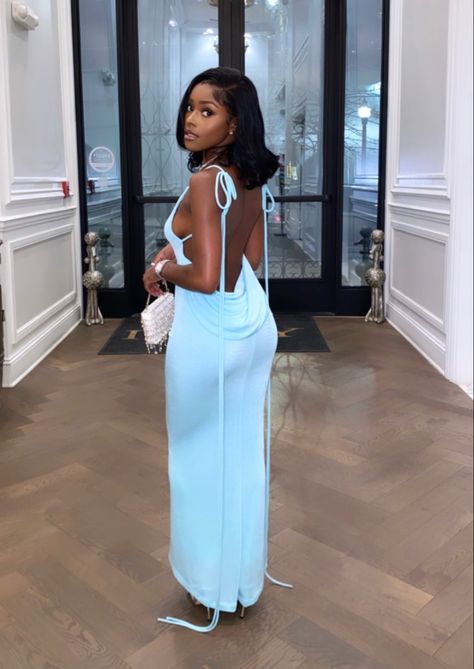 Birthday Looks Outfit Classy, Elegant Birthday Outfit Classy, Date Night Dress Classy, Tomboy Style Outfits, Prom Outfits, Backless Maxi Dresses, Black Women Fashion, Glam Dresses, Cute Simple Outfits