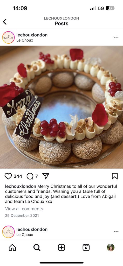 Choux Christmas, Merry Christmas To All, Halloween Desserts, Christmas Desserts, Merry Christmas, Yummy Food, Halloween, Christmas