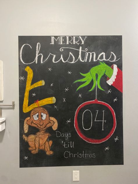 Christmas Marker Board Ideas, Grinch Whiteboard Drawing, The Grinch Chalkboard Art, Chalkboard Christmas Countdown, Chalk Wall Christmas Ideas, Grinch Countdown To Christmas, Christmas Dry Erase Board Ideas, Christmas Chalkboard Art Grinch, Grinch Chalkboard Art