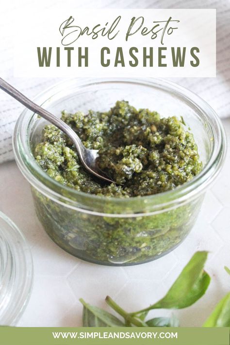 Cashew Pesto, Basil Pesto Recipe, Homemade Pesto Sauce, Basil Pesto Recipes, Chilled Desserts, Green Pesto, Basil Recipes, Italian Sauce, How To Make Pesto