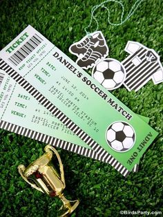 invitacio festa futbol Soccer Party Ideas, Soccer Party Decorations, Soccer Theme Parties, Soccer Birthday Party, Soccer Birthday Parties, Birthday Party Desserts, Soccer Theme, Football Birthday Party, Soccer Birthday