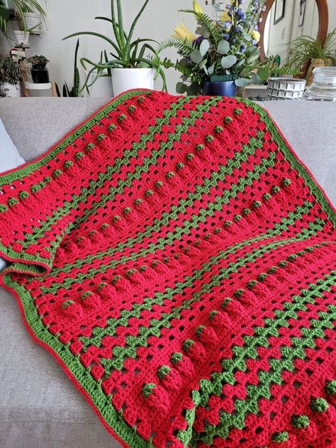 Strawberry Blanket, Strawberry Crochet, Granny Stripe, Crochet Kits, Textured Blankets, Crochet Classes, Crochet Strawberry, Blanket Crochet Pattern, Front Post Double Crochet