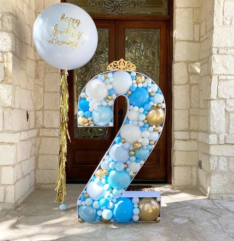 Cinderella Birthday Decorations, Baby Boy Birthday Themes, Number Decor, Birthday Morning, Balloon Frame, Cinderella Birthday, Birthday Themes For Boys, Balloon Arrangements, Have Courage And Be Kind