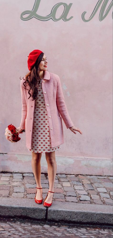 Valentine Outfits Ideas, Romantic Style Outfit Winter, Valentine's Outfits For Women, Cute Valentine Outfits, Valentines Day Dresses For Women, Valentines Day Looks Outfit, Lovecore Aesthetic Outfit, Pink Red Outfit, Cute Valentines Outfits For Women