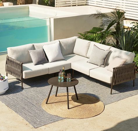 EAST OAK Life Chatter Patio Furniture Set, Outdoor Furniture Corner Sofa Set with Round Coffee Table, 5 Seats Sofa Deep Seating with Thick & Washable Cushions, Chestnut Brown & Creamy Apricot Corner Sofa Set, Modern Style Design, Outdoor Seat, Modern Patio, Patio Sofa, Chestnut Brown, Outdoor Sectional, Patio Set, Patio Furniture Sets