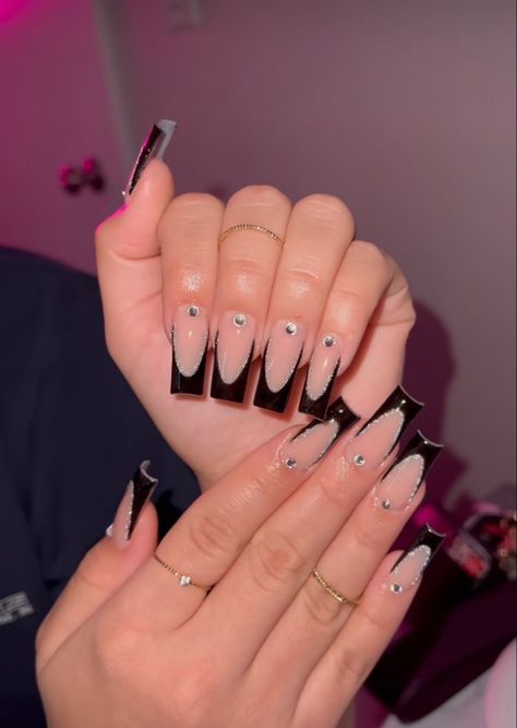 Short Square Black Nails With Rhinestones, Simple Prom Nails Black, Club Nails Acrylic, Graduation Nails For Black Dress, Black Glam Nails Short, Baddie Almond Nails Black, Medium Square Acrylic Nails Black, Nails For A Black Dress Prom, Mail Inspo Black