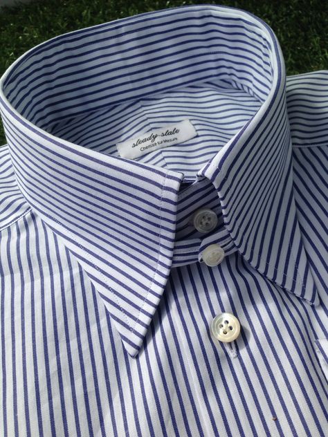 Риза на синьо райе/ tab collar shirt Dress Shirt Collar Styles, Dress Shirt Collar, Mens Dress Hats, Shirt Collar Pattern, High Collar Shirts, Bespoke Shirts, Stylish Shirts Men, Shirt Collar Styles, Collar Shirt Men