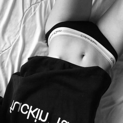 Calvin Klein Outfits, Dark Feminine Aesthetic, Body Inspiration, Cute Poses, Dream Body, Body Goals, Fitness Models, Calvin Klein, Vision Board