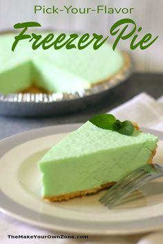 Frozen Yogurt Pie Recipe, Freezer Pies Desserts, Jello Yogurt Cool Whip Pie, Frozen Yogurt Pie, Yogurt Pie No Bake, Frozen Pies Recipes Desserts, Jello Deserts Ideas Easy Recipes, Yogurt Cool Whip Pie, Jello Pies With Cool Whip