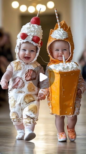 Kids Fashion Show Ideas, Babies In Costumes, Teach Family, Fashion Show Ideas, Kids Fashion Show, Anne Geddes, Baby Theme, Picky Eating, Activity Gym