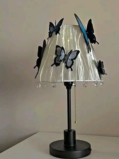 Butterfly Theme Room Decor, Desktop Desk, Black And White Butterfly, Butterfly Table, Pinterest Room Decor, H Design, Cozy Room Decor, Diy Crafts Room Decor, Table Lamps For Bedroom