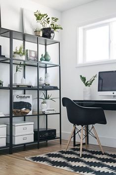 Awesome 42 Modern Home Office Design You Should Know. More at homystyle.com/... Scandinavian Office, Small Home Office, Modern Home Office, Natural Home Decor, Home Office Space, Home Office Organization, Office Interior Design, Home Office Design, Home Office Desks