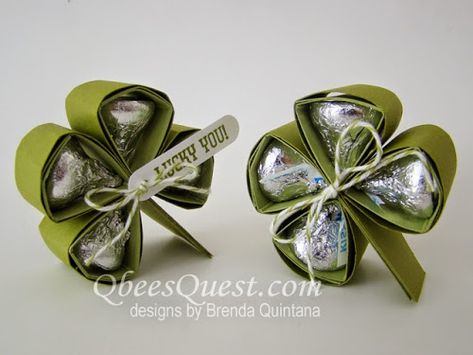 Irish Treats, Candy Tags, Hersey Kisses, Treat Containers, 3d Templates, St Patrick Day Treats, St Patricks Day Cards, St Patricks Crafts, Hershey Candy