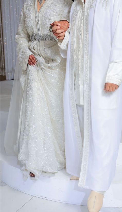 White Moroccan Wedding Dress, White Moroccan Kaftan, White Nikkah Dress, White Kaftan Dress, Moroccan Wedding Dress, White Caftan, Nikkah Outfit, Moroccan Bride, Pretty Party Dresses