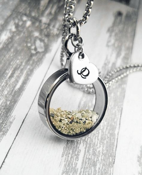 Crushed Flowers, Cremation Jewelry Necklaces, Hair Locket, Necklace Locket, Good Luck Necklace, Cremation Necklaces, Blue Sapphire Necklace, Diamond Evil Eye, Urn Pendant