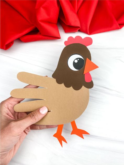 Farm Paper Crafts, Chicken Art And Craft, Hen Craft Preschool, Farm Animal Crafts For Preschoolers, Chicken Handprint, Chicken Activities, Hen Craft, Hen Art, Rooster Craft