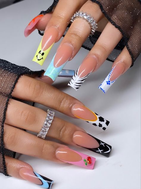 Baddie Nails 2023, Nail Ideas Boho, Spring Baddie Nails, Long Nail Designs Summer, Boho Chic Nails, Nail Designs Winter, Ruby Nails, Winter Nail Ideas, Easy Nail Designs