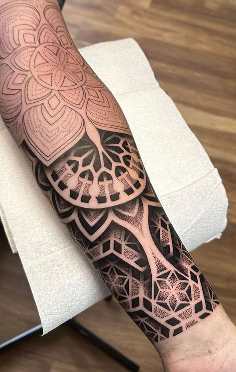 Geometric Inner Bicep Tattoo, Geometric Fade Pattern Tattoo, Geometric Leg Tattoo, Mandala Sleeve Tattoo, Dotwork Tattoo Mandala, Geometric Tattoo Sleeve Designs, Inner Bicep Tattoo, Geometric Mandala Tattoo, Lion Tattoo Sleeves