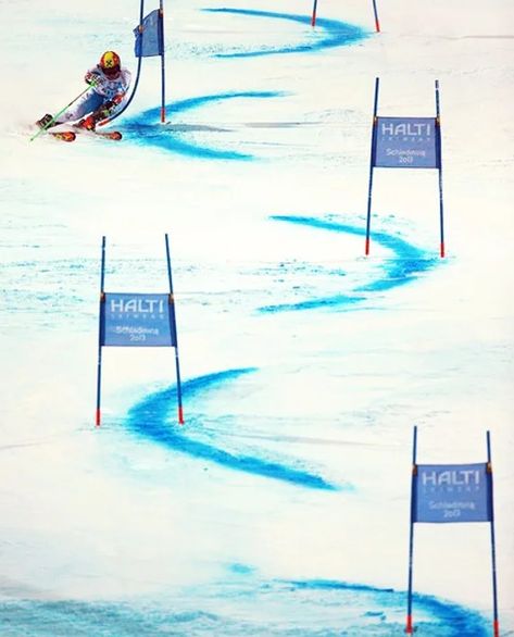 Panel Slalom | Ski Racing Ski Technique, Canoe Slalom, Off Piste Skiing, Slalom Water Skiing, Ski Team, Slalom Skiing, Ski Racing, Team Training, Free Running