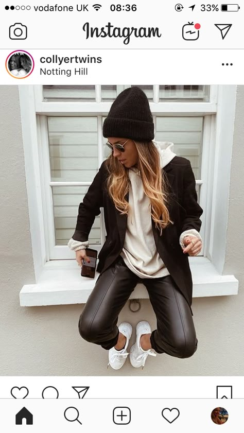 White Beanie Outfit, Blazer Hoodie, Leather Trousers Outfit, Hoodie Blazer, Winter Spring Outfits, Winter Inspo Outfits, Hoody Outfits, Trainers Outfit, Chic Outfits Classy