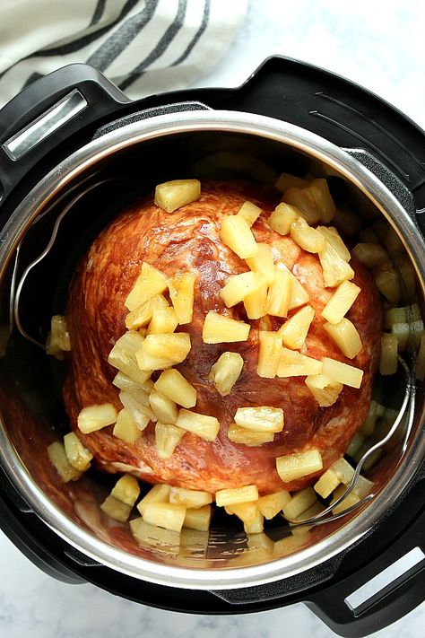 How to cook ham in the Instant Pot. Ham In The Instant Pot, Brown Sugar Ham Recipes, Pressure Cooker Ham, Cook Ham, Cooking Corn, Sugar Ham, Brown Sugar Ham, Pineapple Ham, Cook Meat