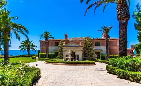 Real Estate & Homes for Sale - realtor.com® Newport Coast, Traditional Style Homes, Traditional Exterior, Catalina Island, New Traditional, Traditional Architecture, Backyard Pool, Coastal Living, 2 Bedroom