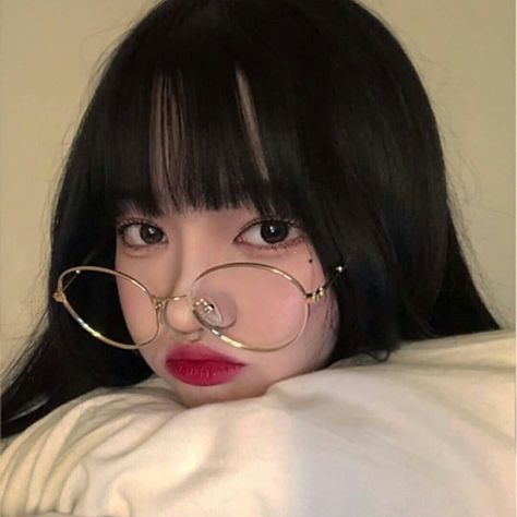 ｗｈｙｊｅｏｎｇｇｕｋ *     .       *    .      *    .  *            ☄️.    *      *    .      *      .     .    *    *    .      *      .     .  *.       ✨     *    .  *            .    *         *    .  *       .    *     *    .  *          .    *⭐️     *    . Korean Ulzzang, Real Doll, Friend Anime, Korean Aesthetic, Uzzlang Girl, Girl Icons, Ulzzang Girl, Asian Fashion, Cute Icons