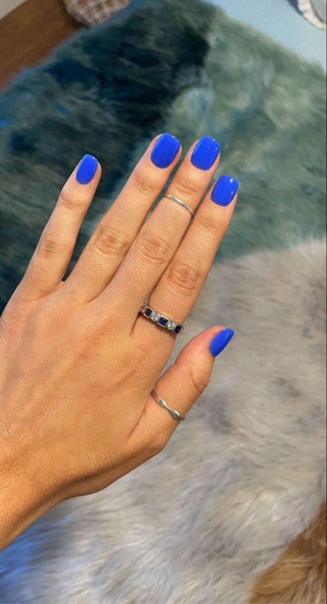 Aura Nails Square, Simple Elegant Nail Designs, Blue Nails Square, Nails For May, Short Dip Nails, Electric Blue Nails, Blue Aura Nails, Blue Nail Inspo, Nails Square Short