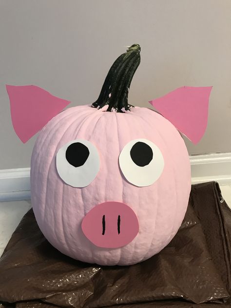 Kawaii Pumpkin Painting, Pumkin Paintings Idea Cute Girly, Pig Pumpkin, Pig Painted Pumpkin, Pig Carved Pumpkin, Piggy Bank, Olaf The Snowman, Cute Halloween, Halloween