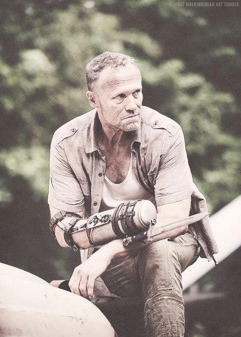 Merle Dixon Walking Dead Characters, Merle Dixon, Michael Rooker, Walking Dead Zombies, The Walking Dead Tv, Fear The Walking, Fear The Walking Dead, Stuff And Thangs, Rick Grimes